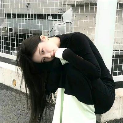 曼迪 海报