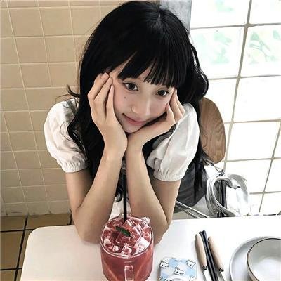 银发的阿基多 海报